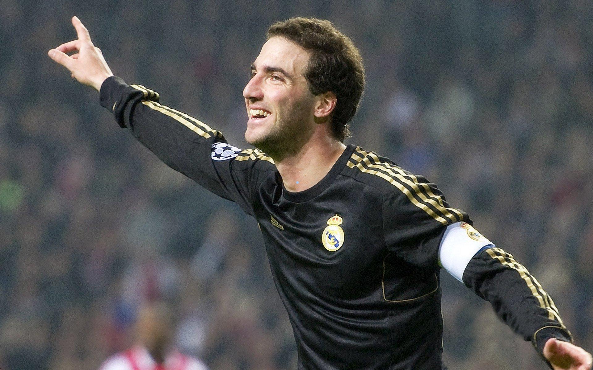 莱比锡红牛中前场两大主力遭国家队征召,赛季关键阶段遭遇挑战